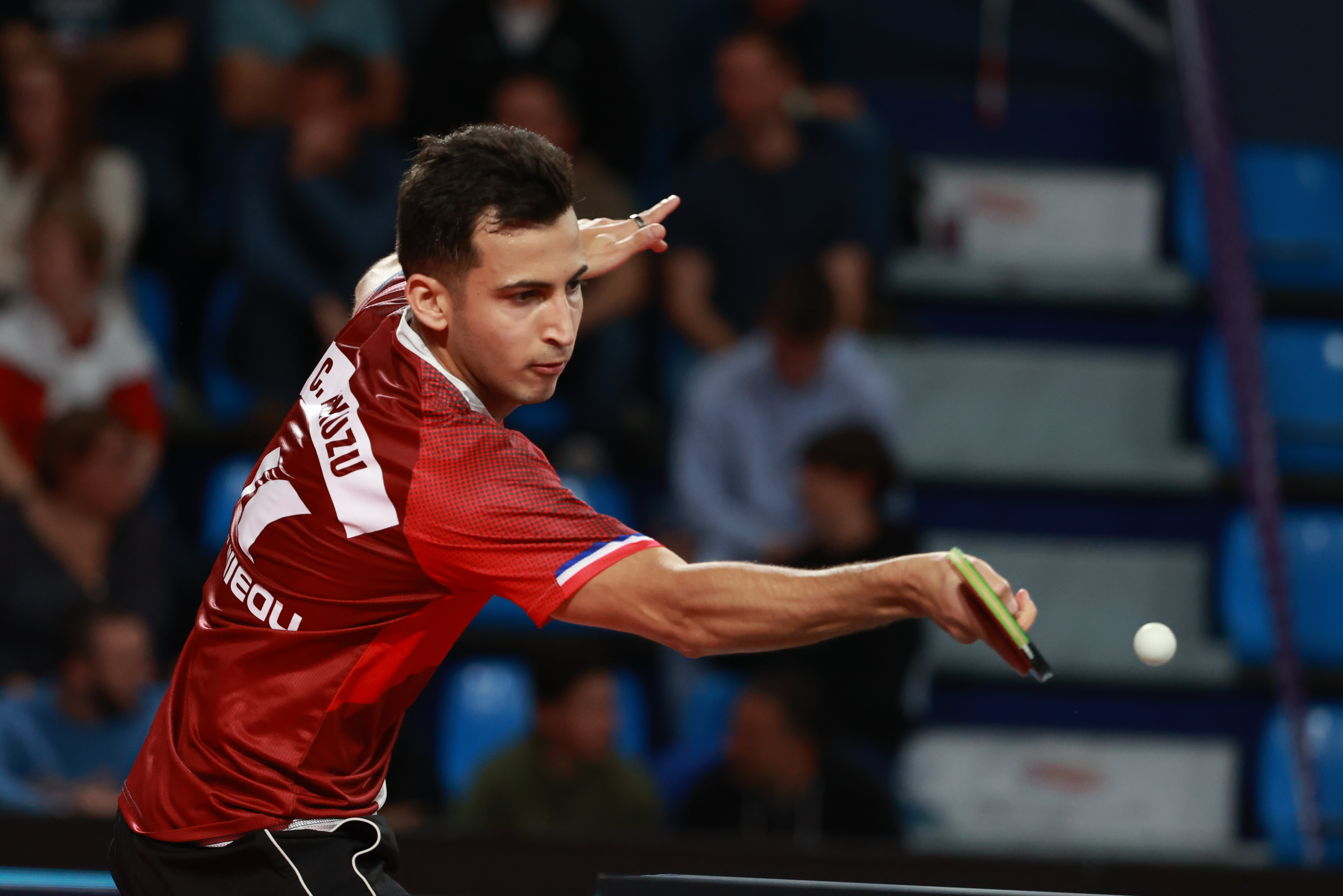 Can Akkuzu - Joueur tennis de table professionnel