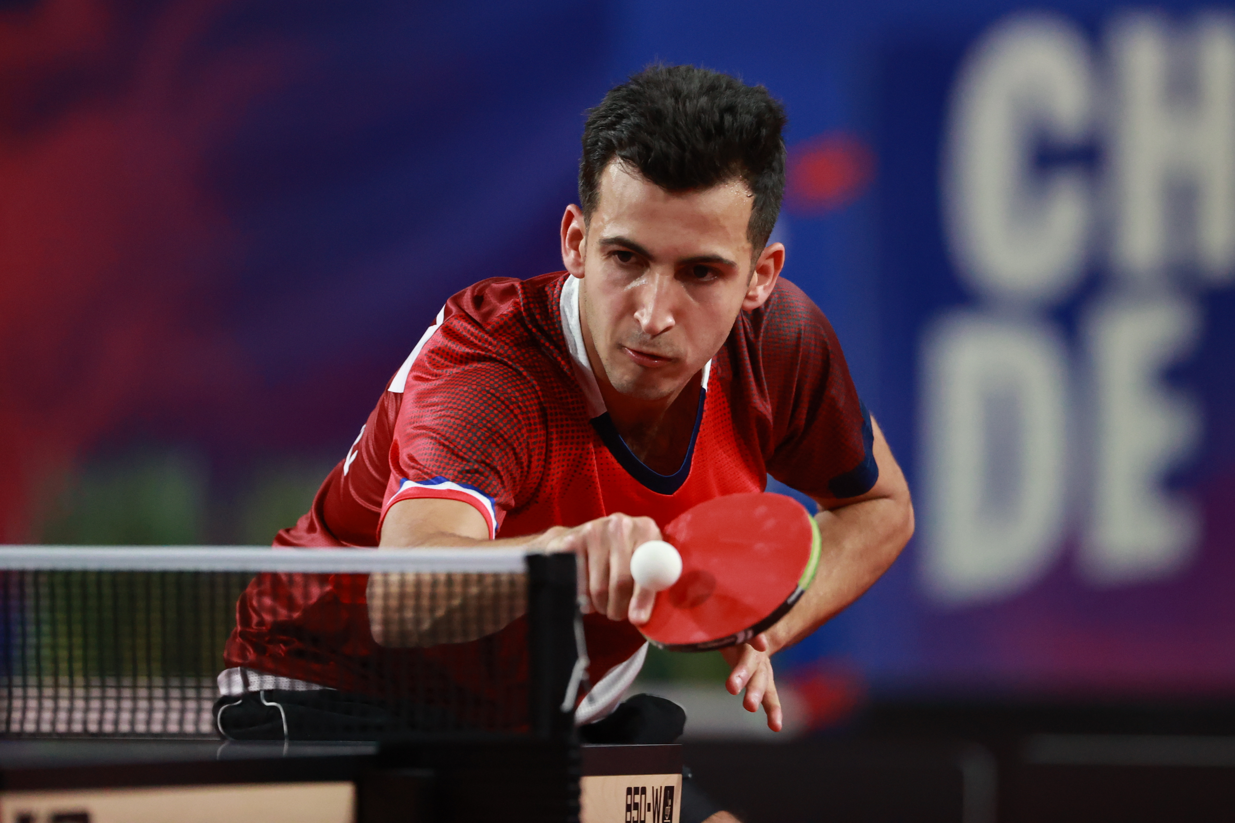 Can Akkuzu - Joueur tennis de table professionnel